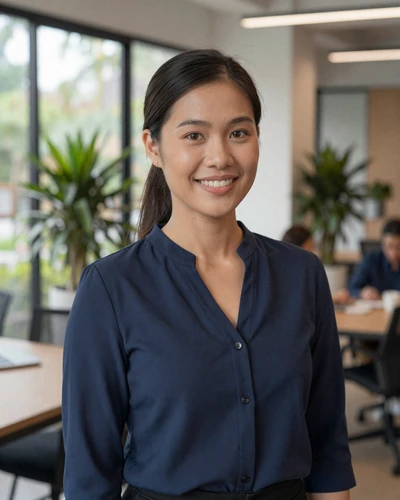 Theary Chhun, 30, Cambodian professional woman from Phnom Penh interested in serious dating