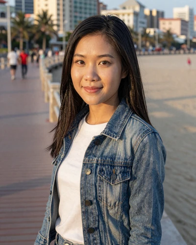 Hanh Le, 24, Vietnamese woman from Da Nang interested in meeting American men